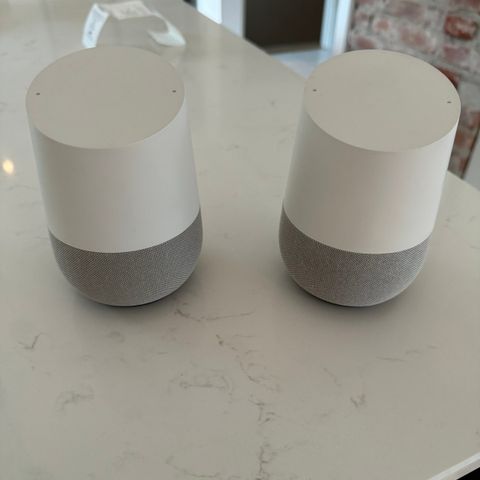 2x Google Home smart høyttalere