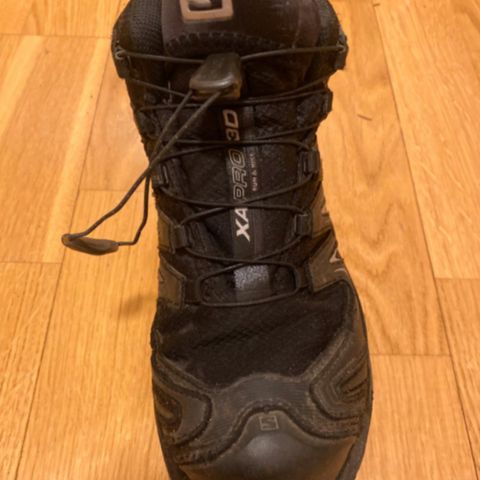 Salomon str 38 (Gore tex)