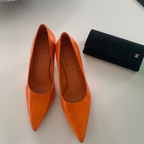 "Carrie" pumps fra Hiil studio.  LEATHER. HELT NYE!!