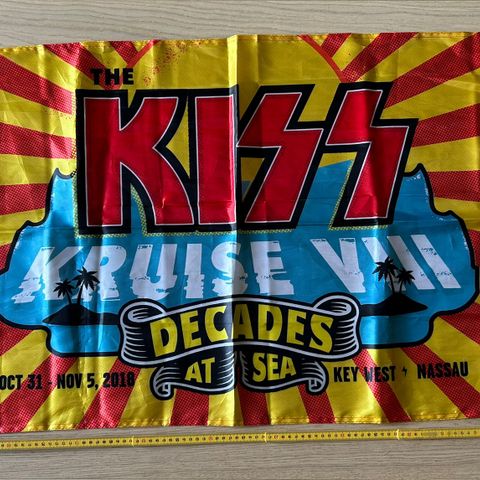 KISS - offisielt flagg