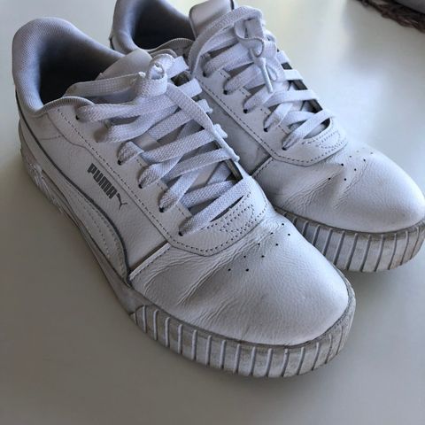 Sneakers puma str 40