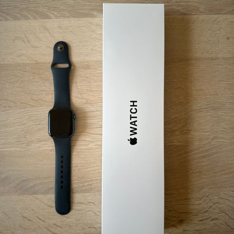 Apple Watch SE 40mm 2. gen space gray