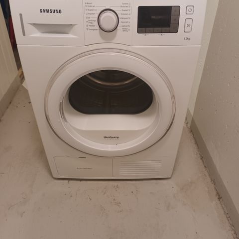 Samsung heatpump.  8 kg