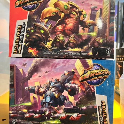 Monsterpocalypse Starter kit G.U.A.R.D.  og Planet Eaters (Warhammer)