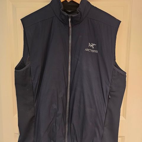 Arcteryx Atom Vest (LT), størrelse XL - svært lite brukt!