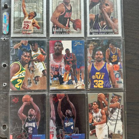 Basketballkort (48 stk) selges samlet