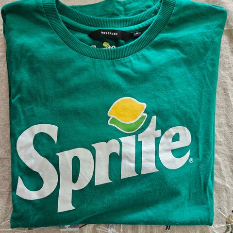 T- shirt- Sprite