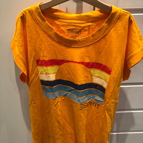 Sommer t-skjorte fra Esprit