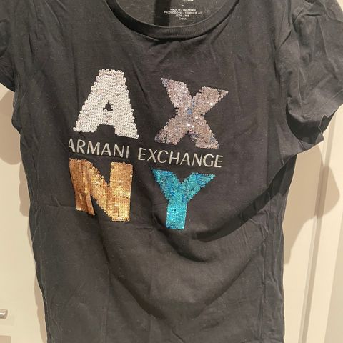 Armani exchange t-skjorte til dame i str L