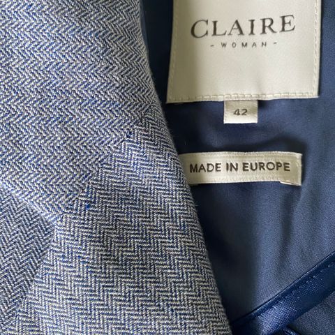 Claire dk Woman Elora blazer