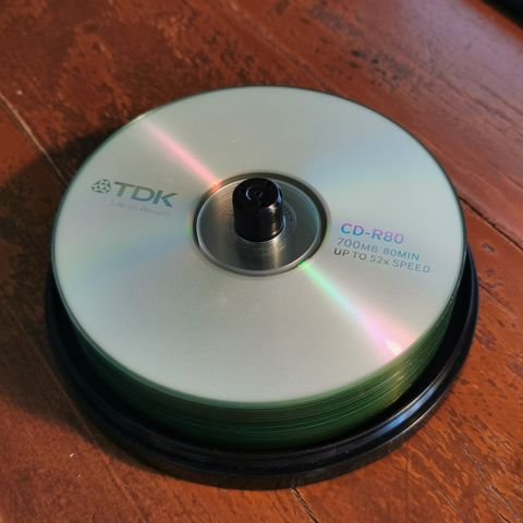 Spindel med 20 stk CD-R fra TDK