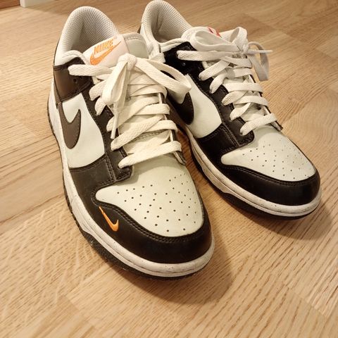 Nike Dunks