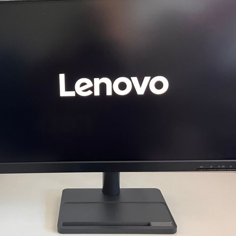 Lenovo skjerm selges!