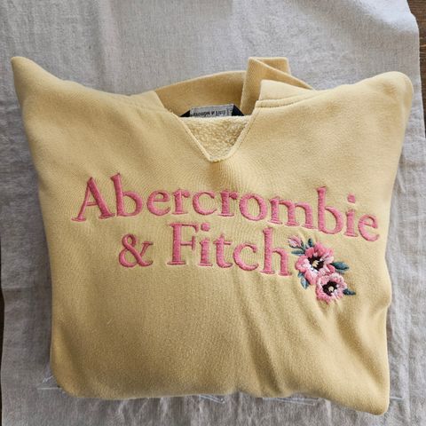 Genser- Abercrombie & Fitch