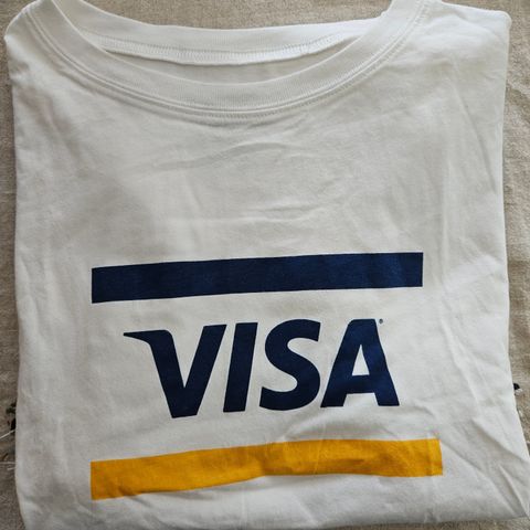 T-shirt Pull&bear- Visa- M