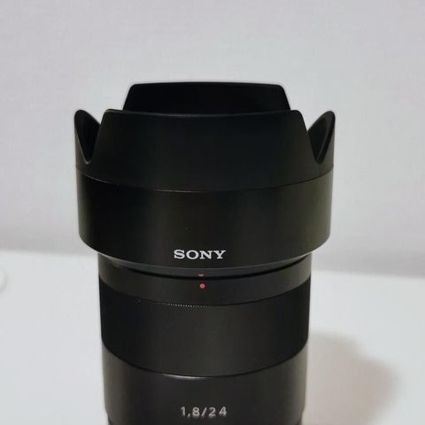 Sony Zeiss 24mm 1.8 E-mount Sonar T*