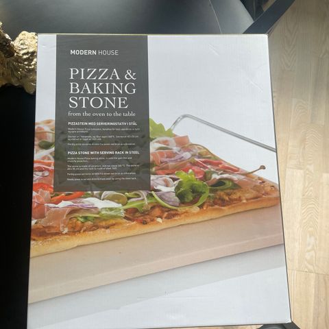 Pizza & baking stone fra Modern house