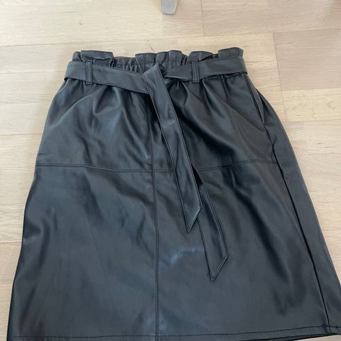 Klespakke med skjørt og shorts