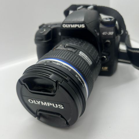 Olympus E-30 kamera