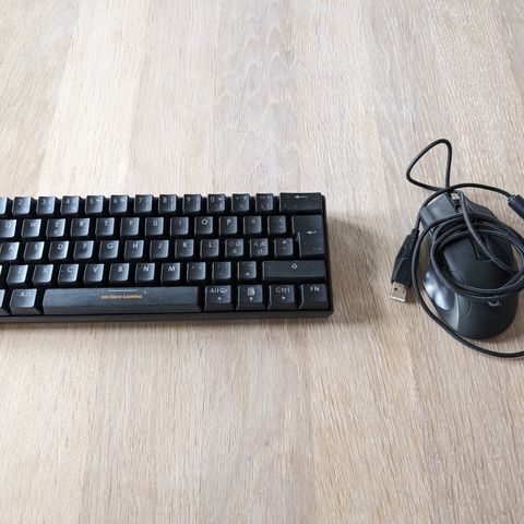 Gaming mus og tastatur