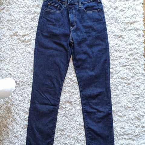 Levis 724 High Rise Straight W29 L30