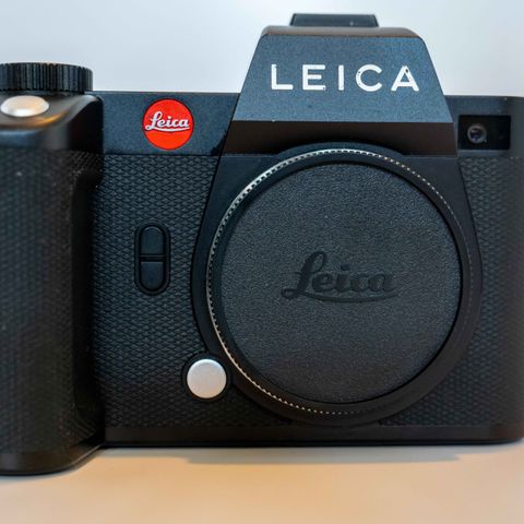 Leica SL2 inkl 2 ekstra batterier