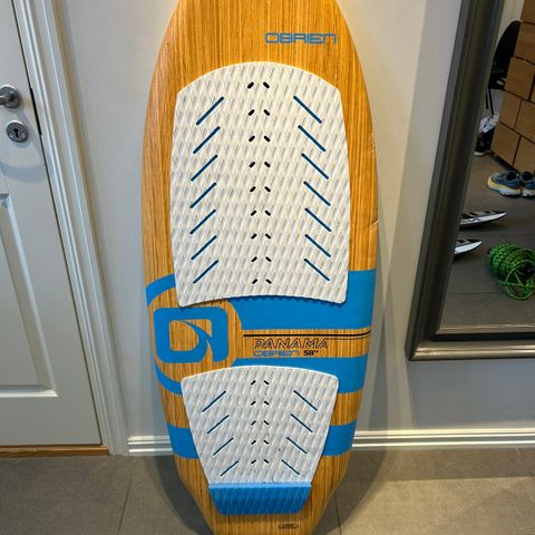 Strøkent wakesurf brett, «OBRIEN Panama 58.»147cm langt