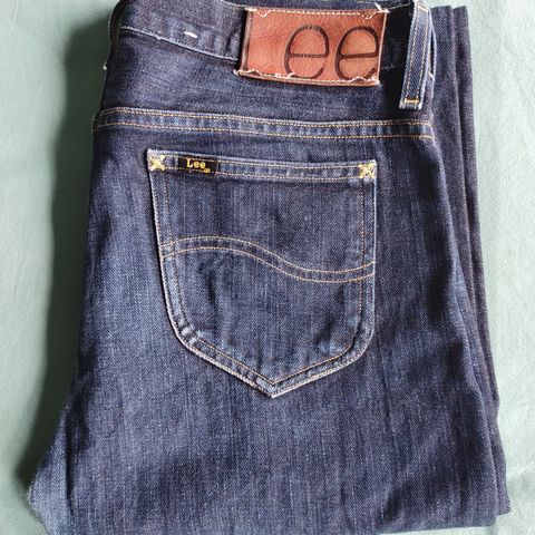 Lee Riders green selvage line