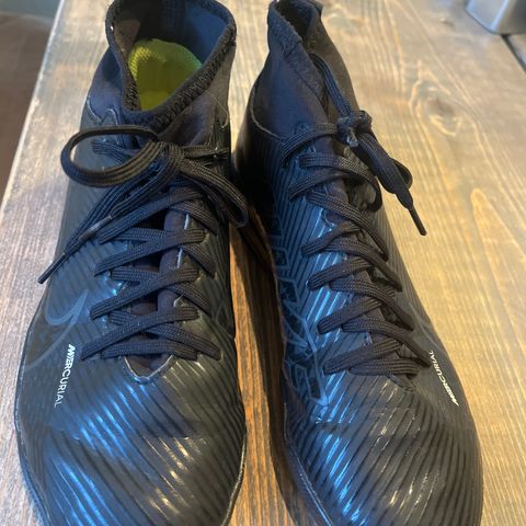 Nike Mercurial fotballsko uten knotter str 36.5