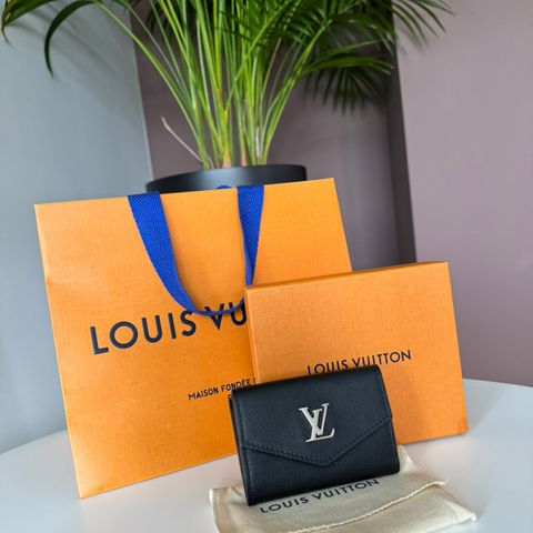 Louis Vuitton Lockmini