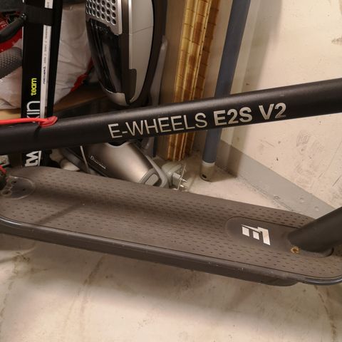 E-Wheels sparkesykkel