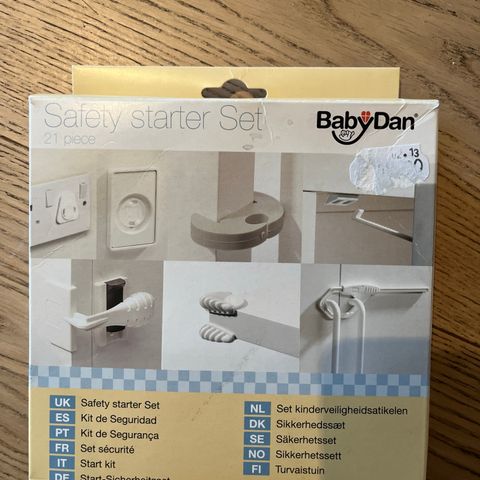 Barnesikring - Safety starter set fra Baby Dan + 1 Clippasafe skuffelås