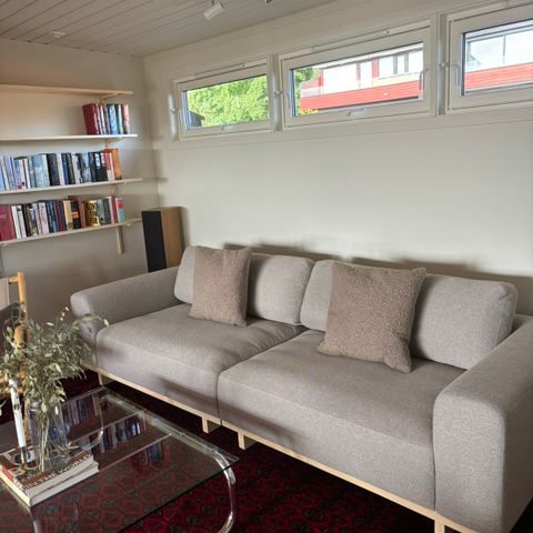 Aya 3,5-seter sofa i Agnes brown (Sofacompany)