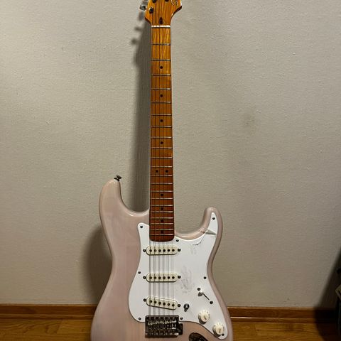 Squier Classic vibe 50s Stratocaster White blonde