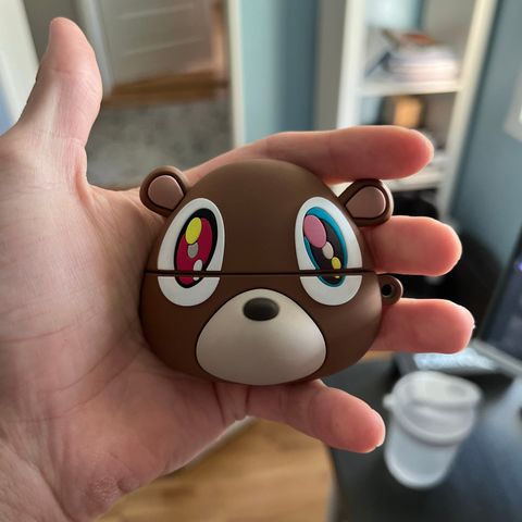 Graduation bear Airpods Case