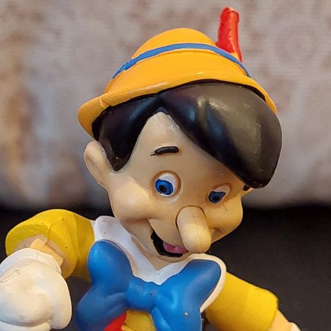 Pinocchio pvc figur