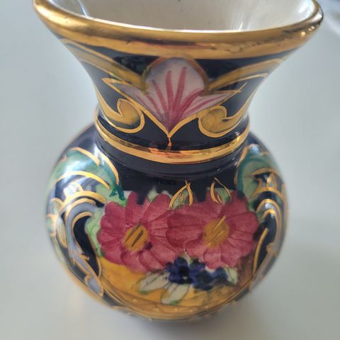 H. Bequet liten vase