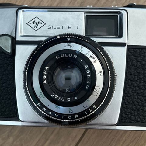 Gammelt/vintage kamera, Agfa Silette 1 selges!