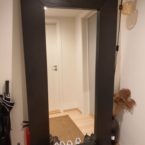 IKEA speil til salgs