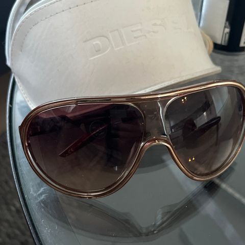 Diesel solbriller Fifty Five DSL BEA Woman