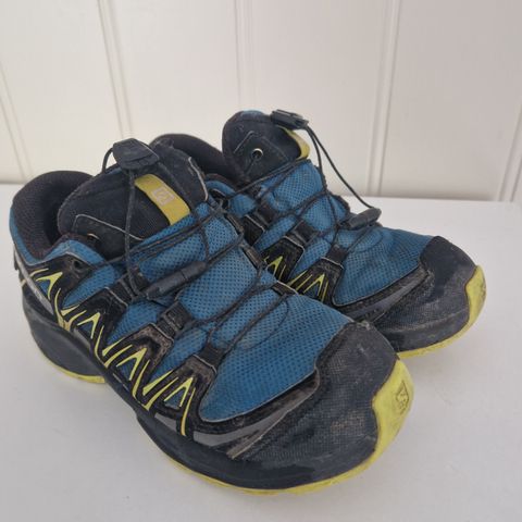 Salomon Goretex joggesko, barnesko str 34