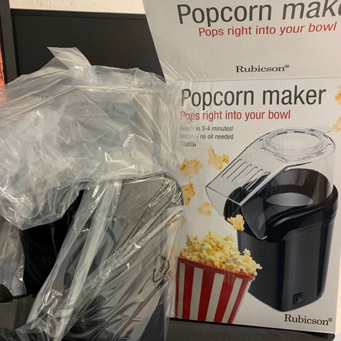 Popcorn maker