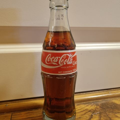 Coca-Cola glassflaske fra Kypros