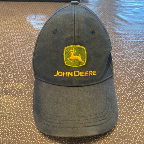 John Deere caps for barn