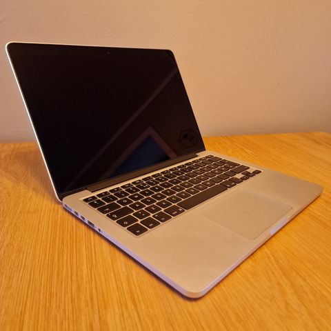 Lite brukt Macbook pro 13" Retina