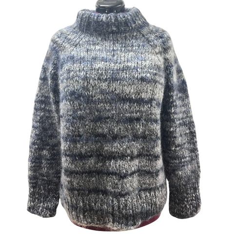 PetiteKnit strikket MARBLE genser