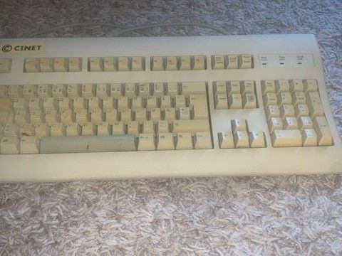 2 Tastatur CINET Key Tronnic 80/90-Tallet /   Microsoft Wireless 800 -Som Nye