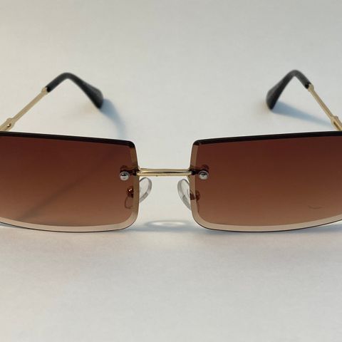 Only vintage solbriller i y2k stil