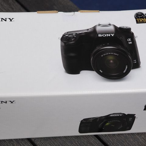 Sony a68 -Som ny (929 shutter count)