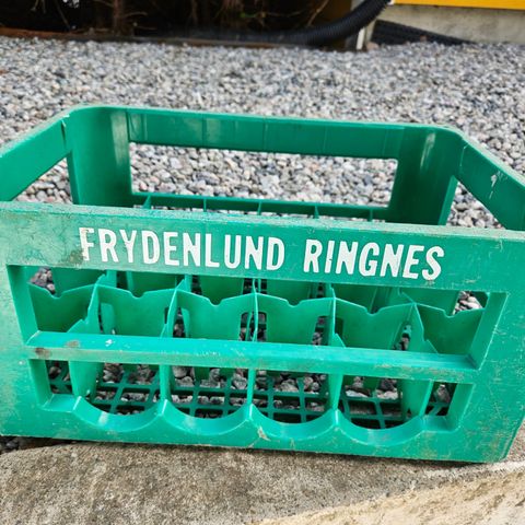 bruskasse brus kasse kr 30 Frydenlund Ringnes